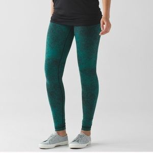 Wonder Under full length